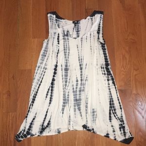 tye dye tank🌟🌟🌟